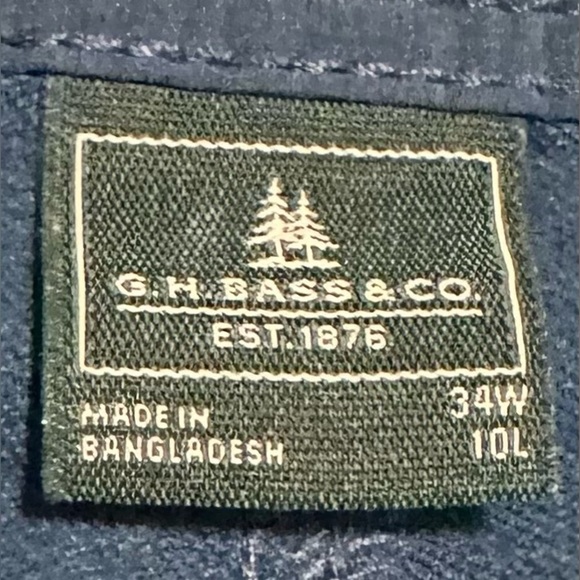 G.H. Bass & Co Men's Size 34x10 Blue Shorts EUC - Picture 2 of 5